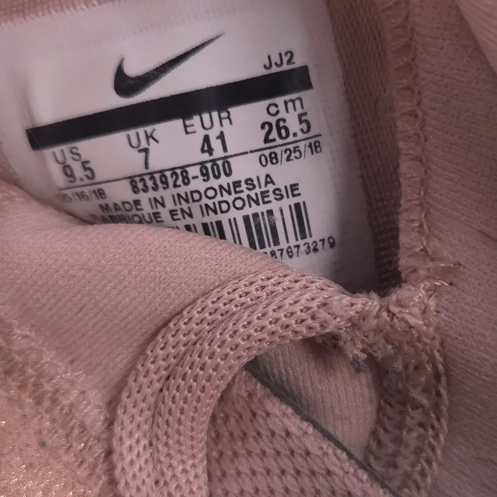 Nike Roshe One Athletic Running Shoe Womens Size 9.5 833928-900 Pink Shimmer